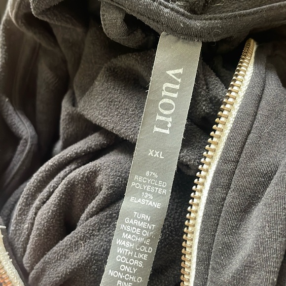 Vuori Men’s Black Coronado Hoodie - Size XXL - Picture 7 of 12